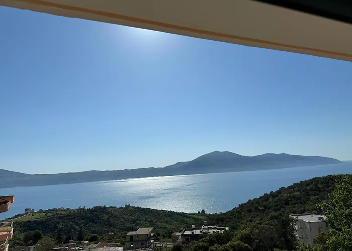 公寓 Levi's Radhima