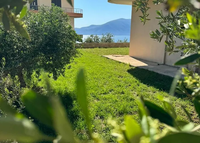 公寓 Levi's Radhima