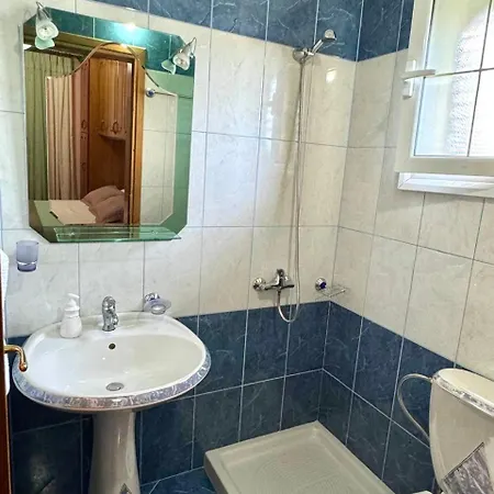 Levi's Radhima Appartement