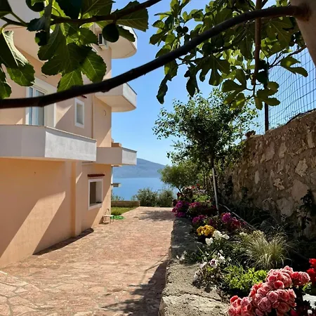 Appartement Levi's Radhima Vlorë