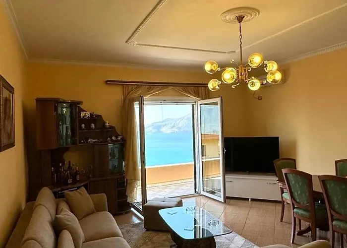 Levi's Radhima Apartamento